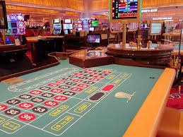 Antarmuka Speed Roulette tokenwin menampilkan roda, grid taruhan, dan penghitung mundur putaran